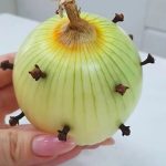 Cracked Heels Could Be a Warning Sign